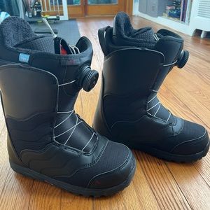 Women’s Burton Snowboard Boots